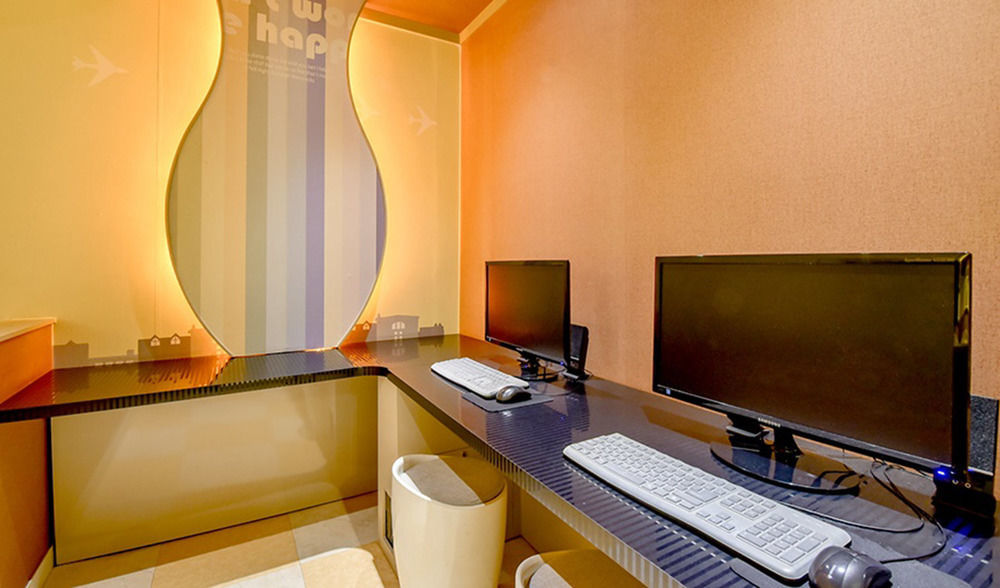 Hyu Hotel Gimhae Dış mekan fotoğraf